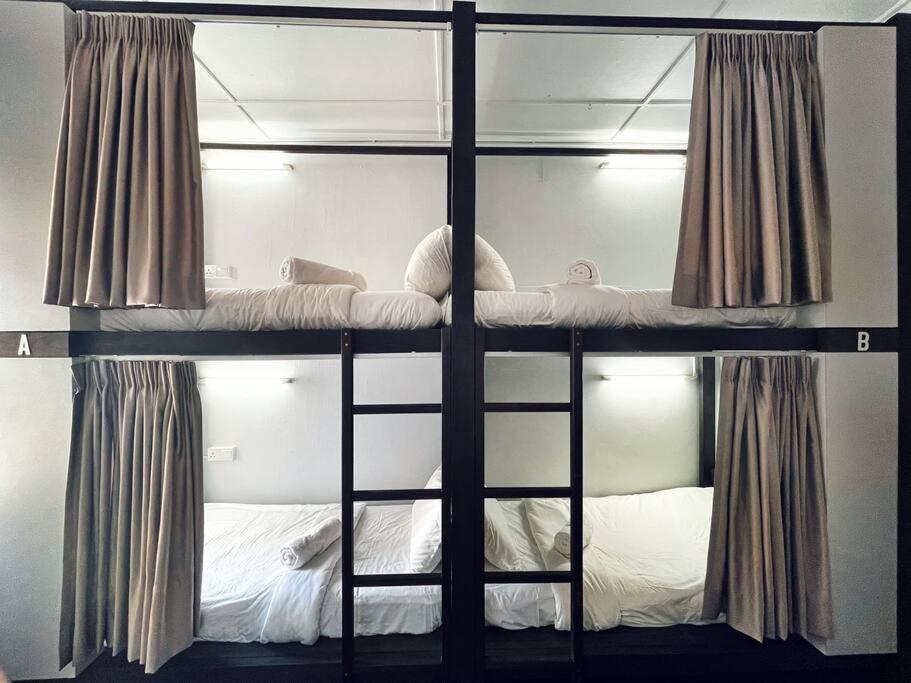 Bunk Puteh Homestay Kuala Terengganu Eksteriør billede